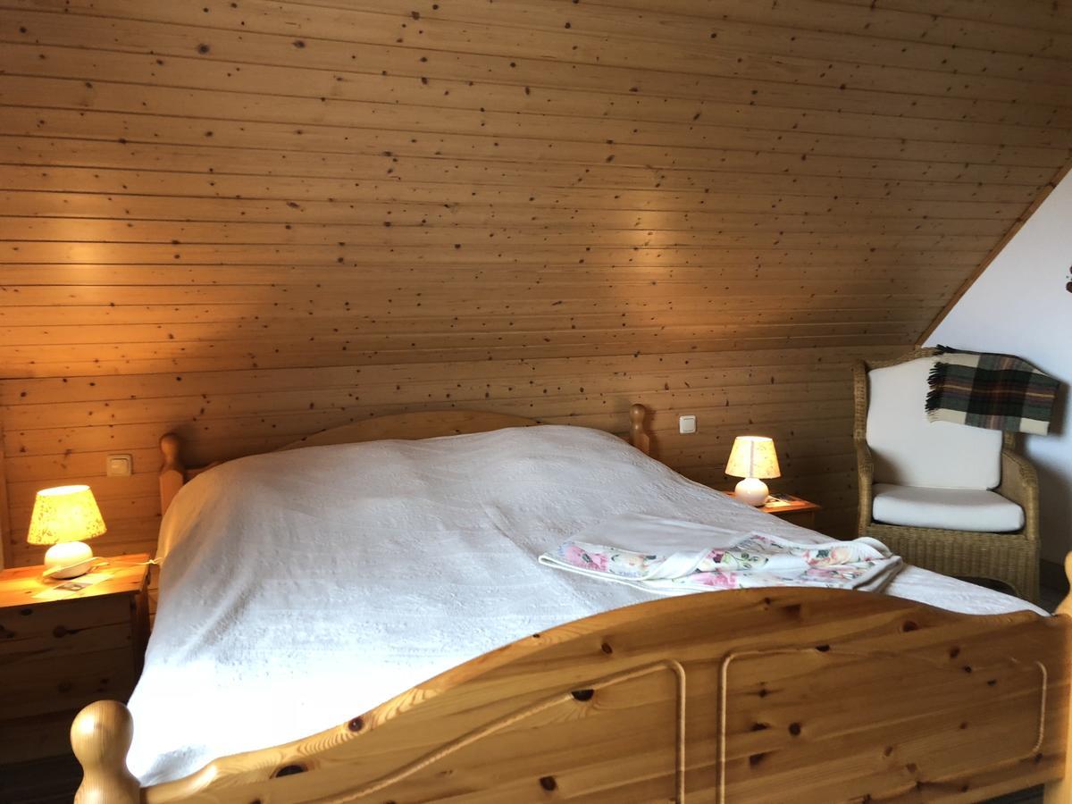 Ferienwohnung Mit Garten 维克 外观 照片